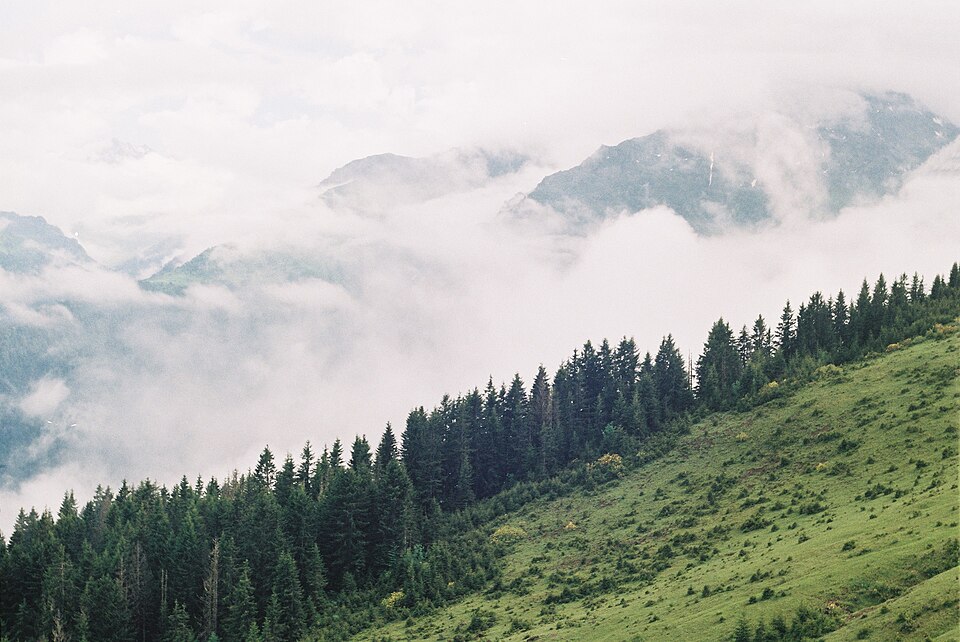 Kau00e7kar Mountains from u00c7amlu0131hemu015fin